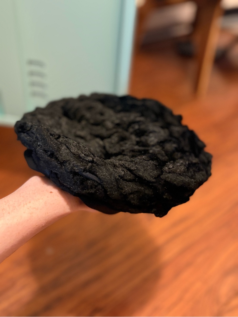 Vintage Black Textured Knit Beret
